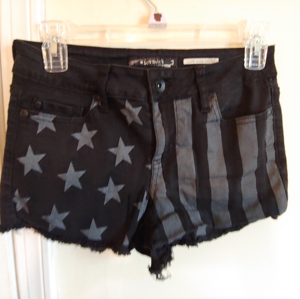 Hot Topic love sick short New no tag